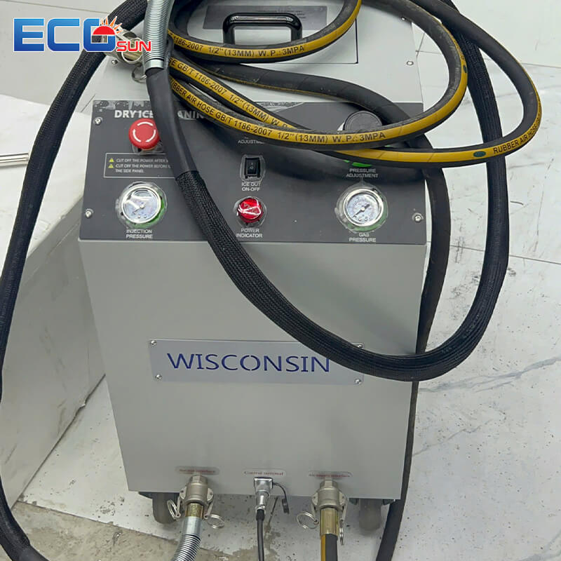 Máy Bắn Đá Khô CO2 Wisconsin W9000